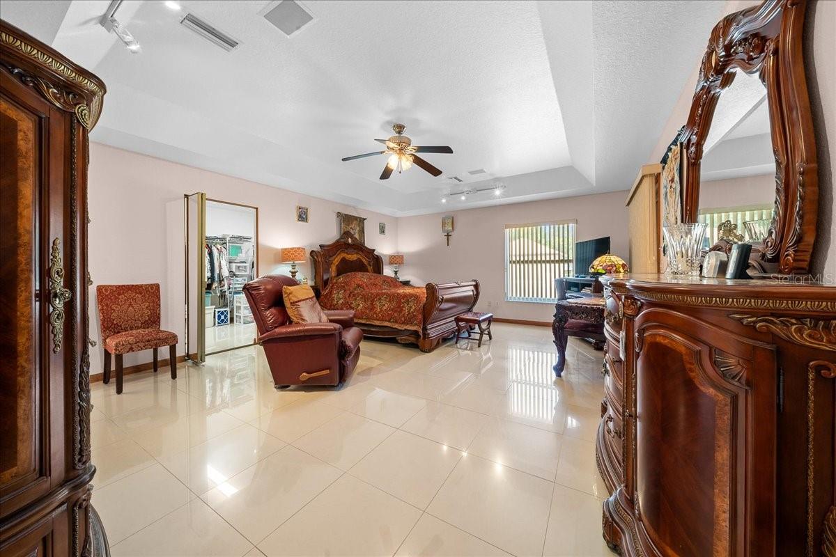 Image 65 of 82 For 5085 38th Street