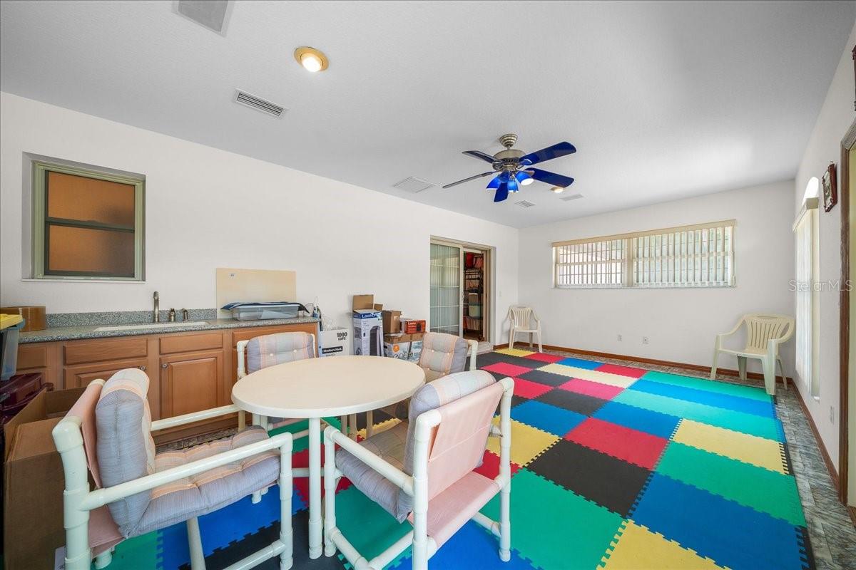 Image 80 of 82 For 5085 38th Street