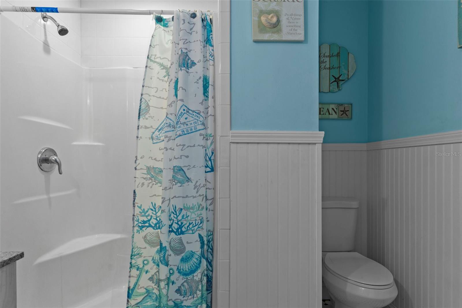 Listing photo id 19 for 6779 Pinebranch Point