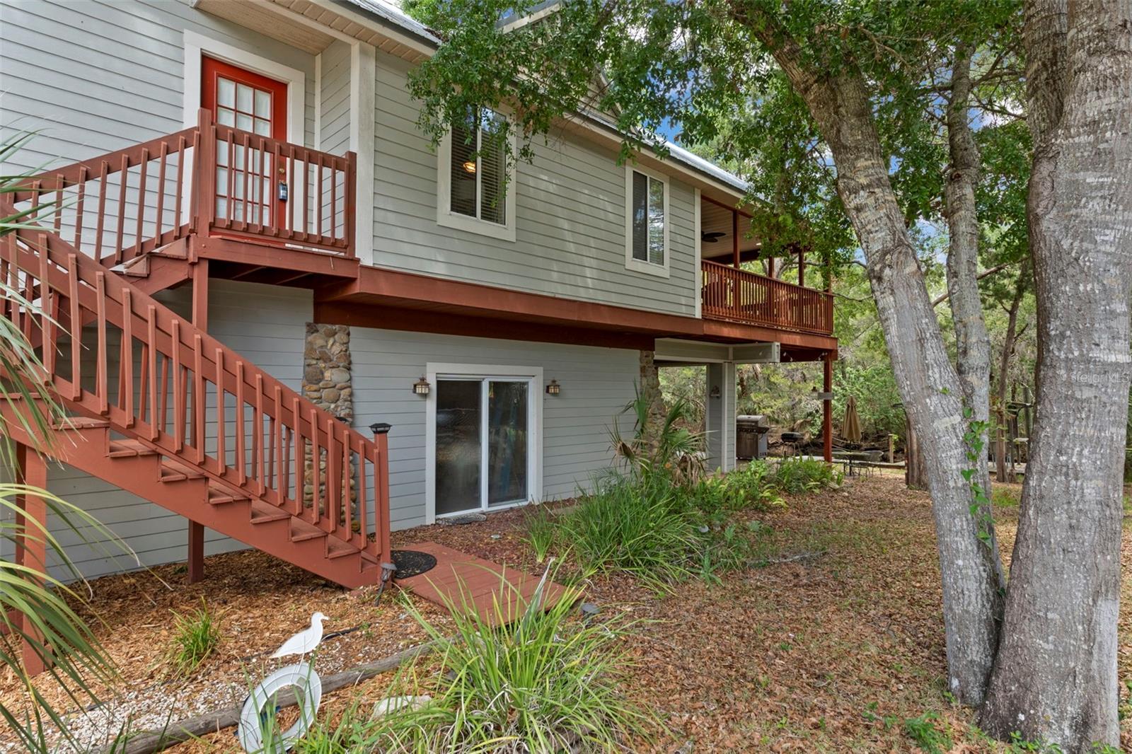Listing photo id 27 for 6779 Pinebranch Point