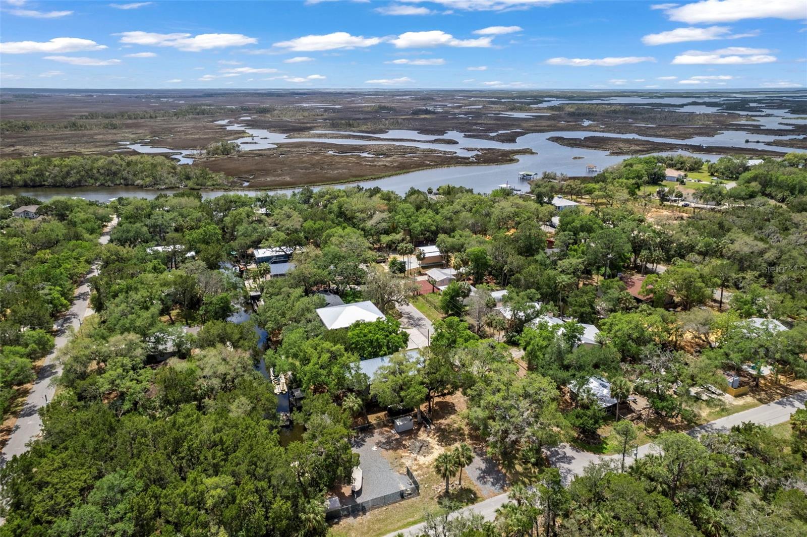 Listing photo id 30 for 6779 Pinebranch Point