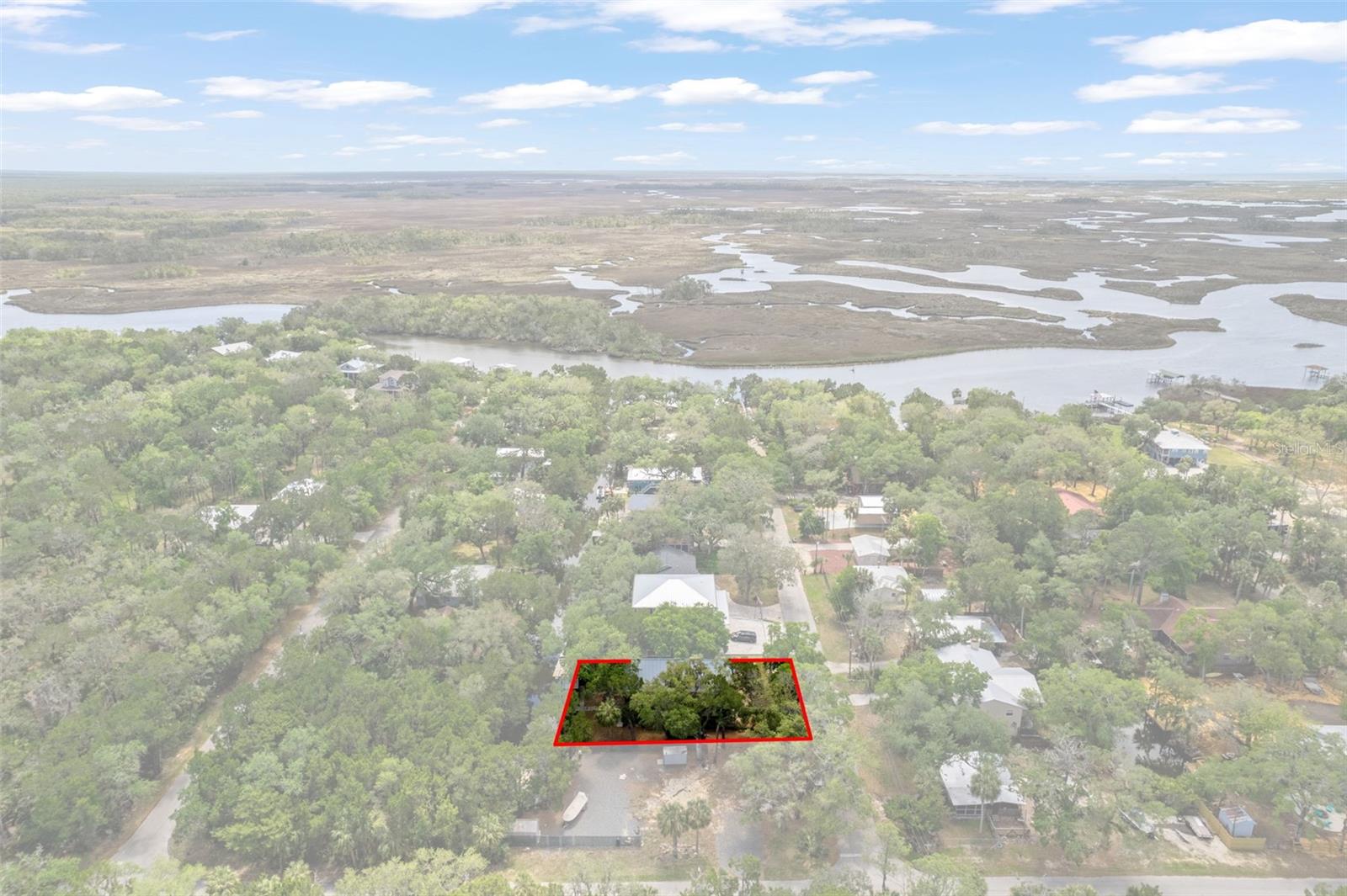 Listing photo id 31 for 6779 Pinebranch Point