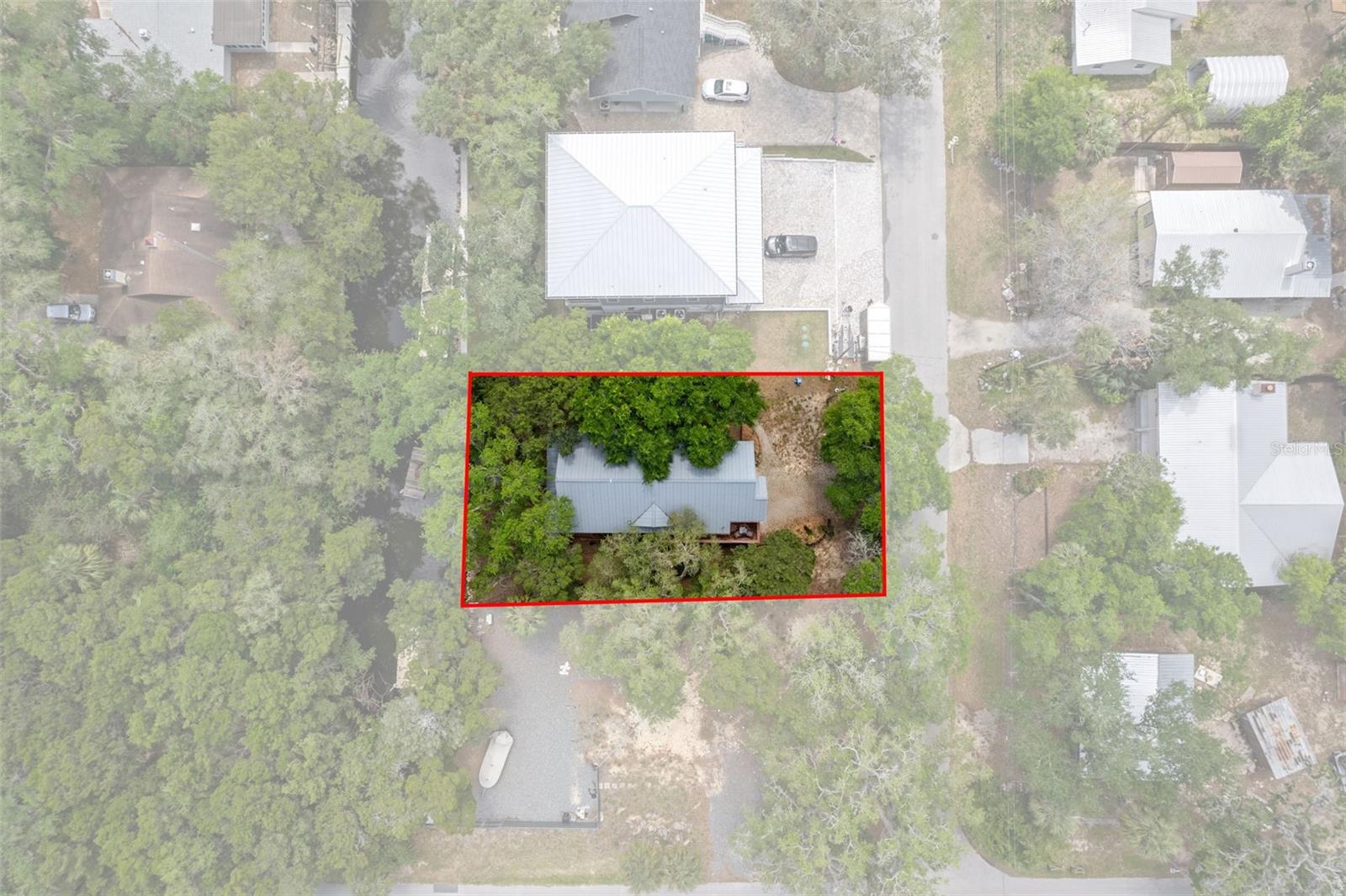 Listing photo id 32 for 6779 Pinebranch Point