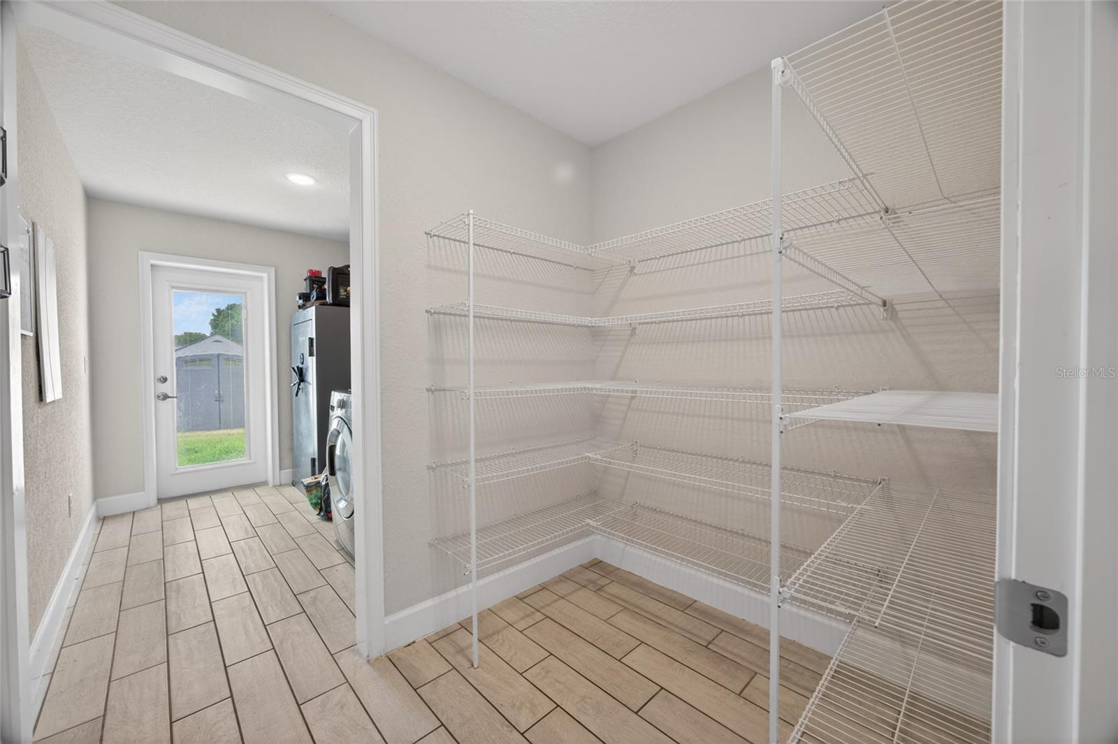 Image 18 of 40 For 8356 59th Terrace