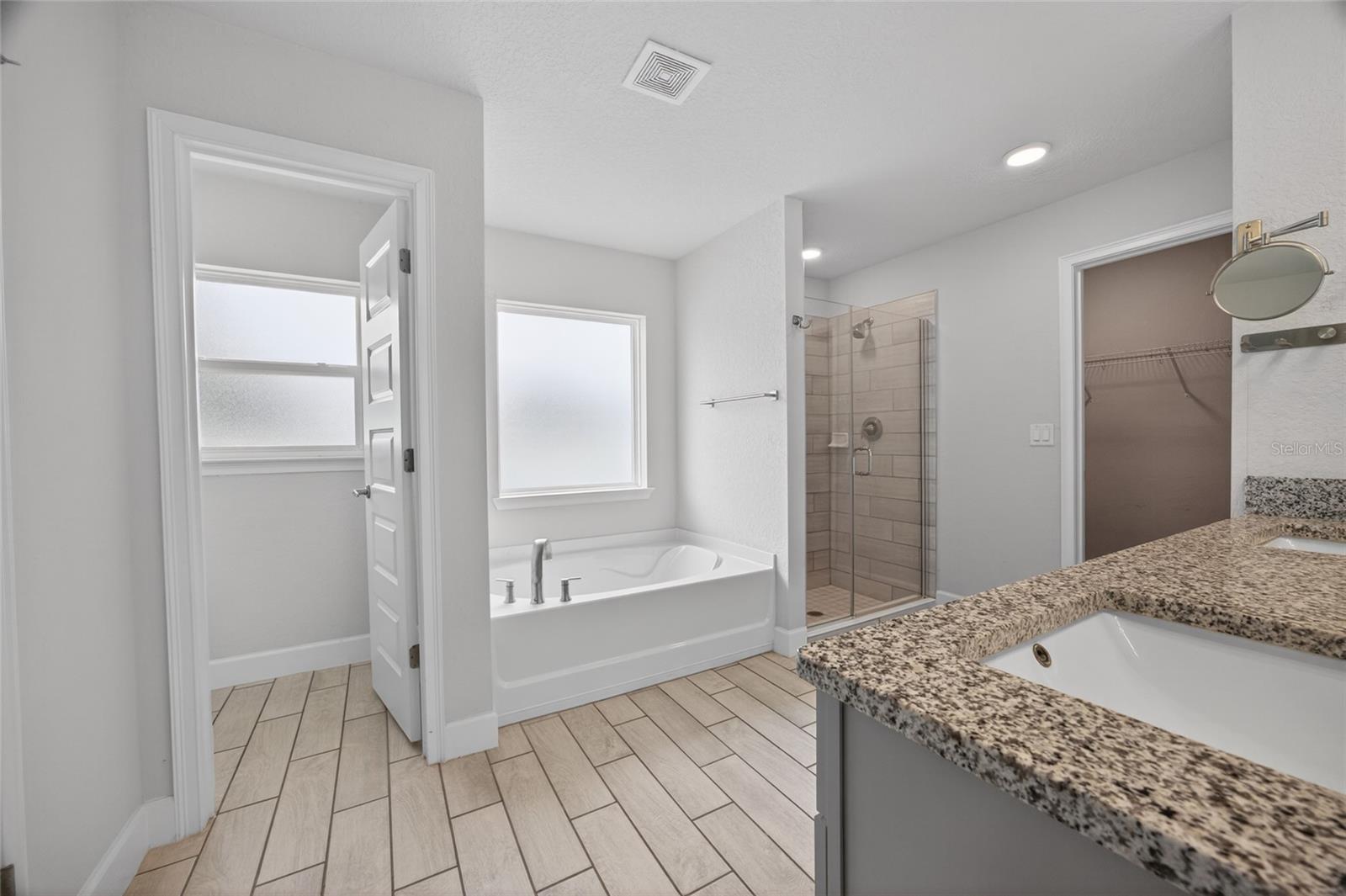 Image 21 of 40 For 8356 59th Terrace