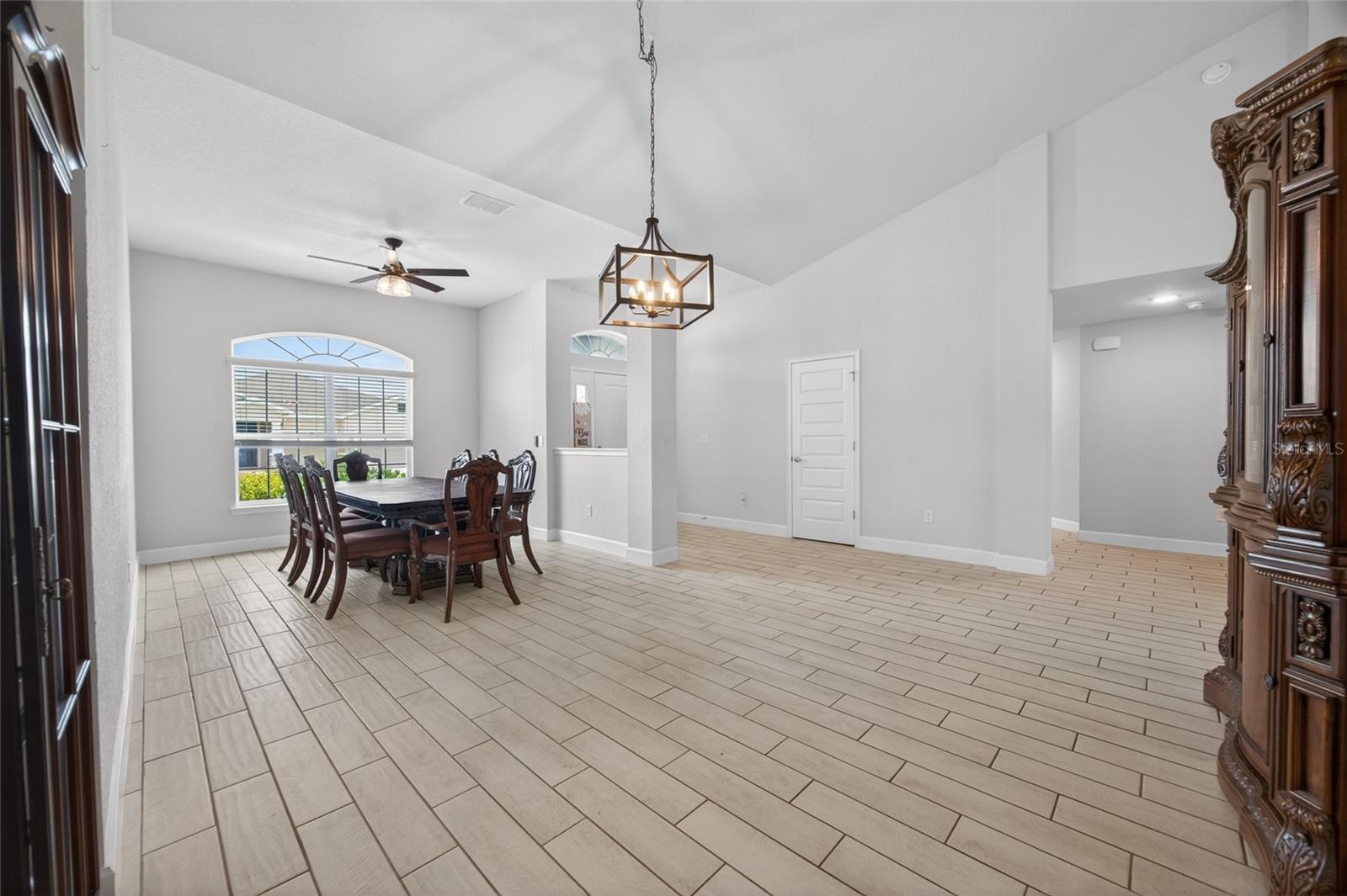 Image 8 of 40 For 8356 59th Terrace