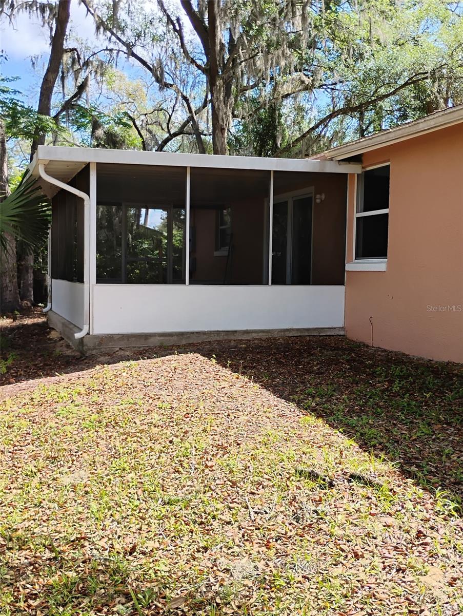 Image 8 of 29 For 10090 Citrus Springs Boulevard