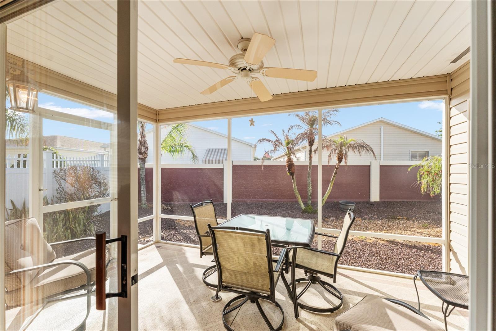 Image 20 of 28 For 2367 Camden Terrace