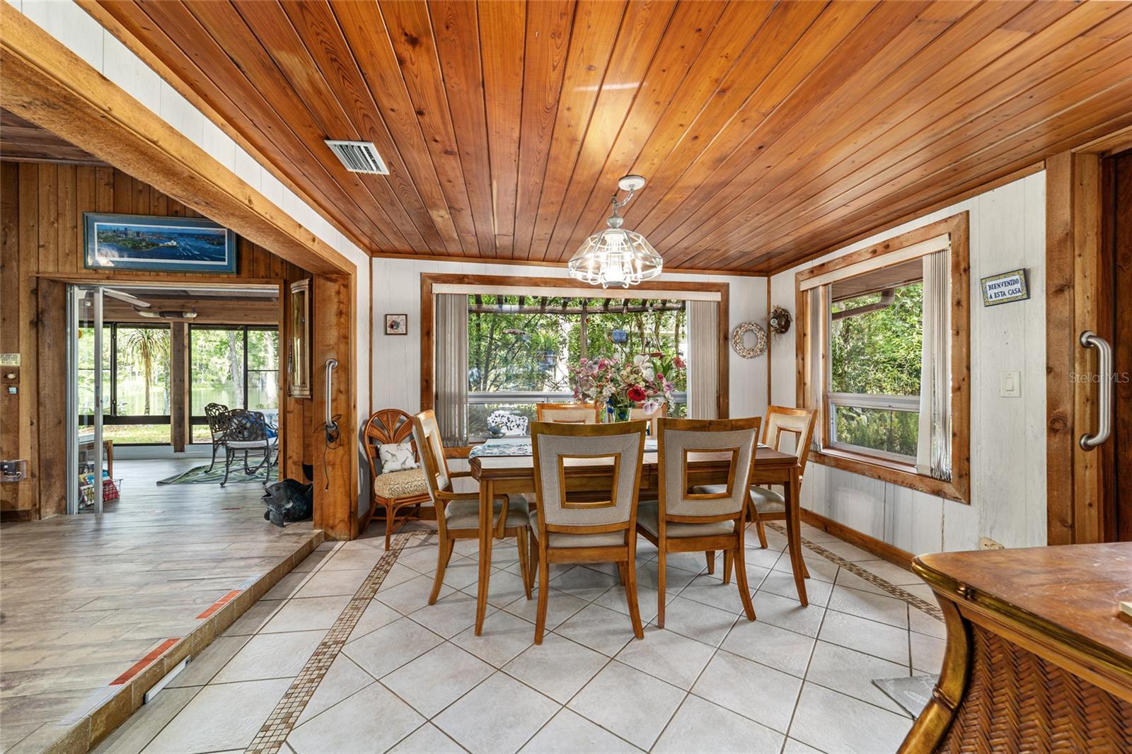 Image 16 of 72 For 11144 190th Avenue