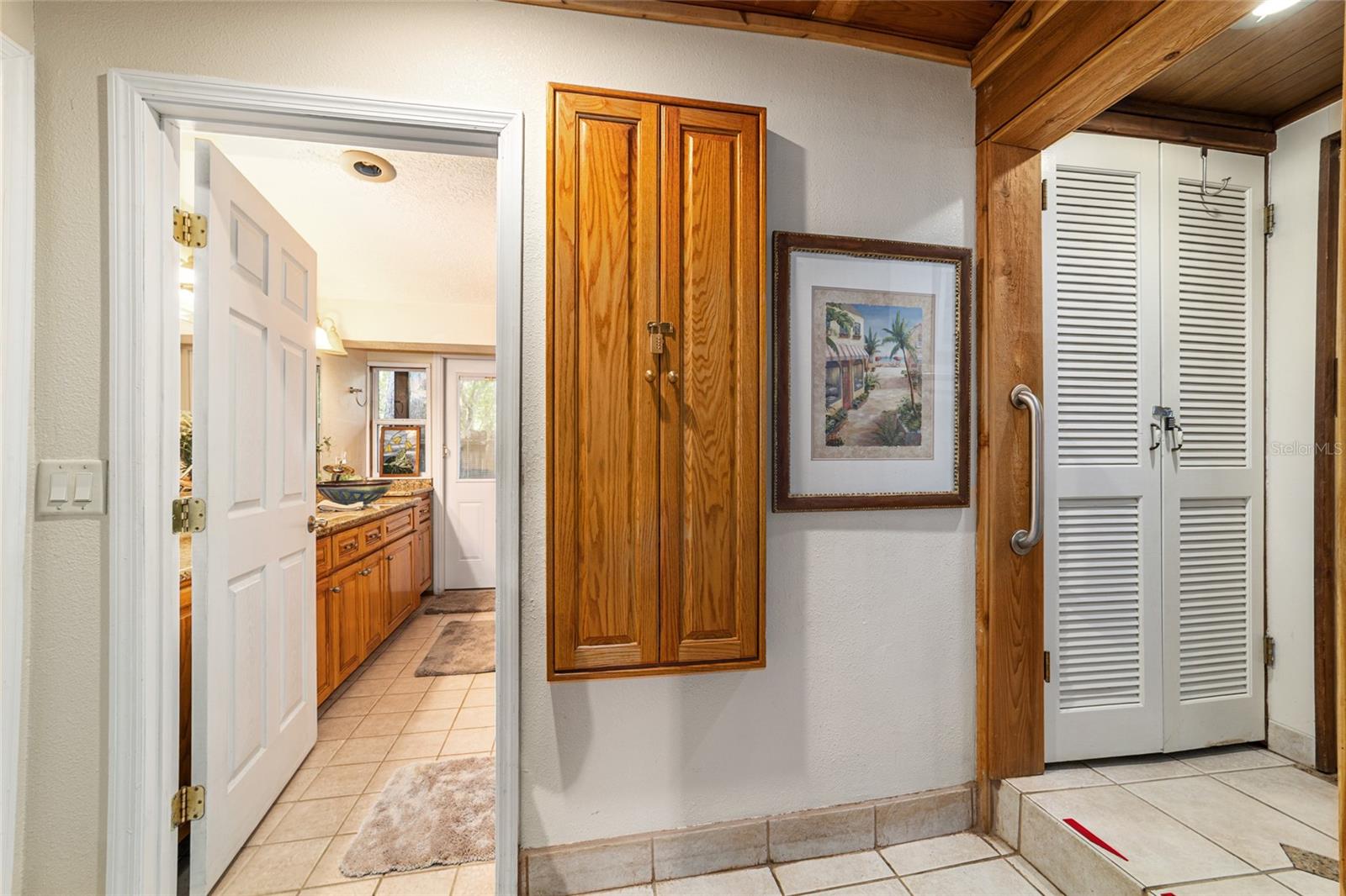 Image 33 of 72 For 11144 190th Avenue