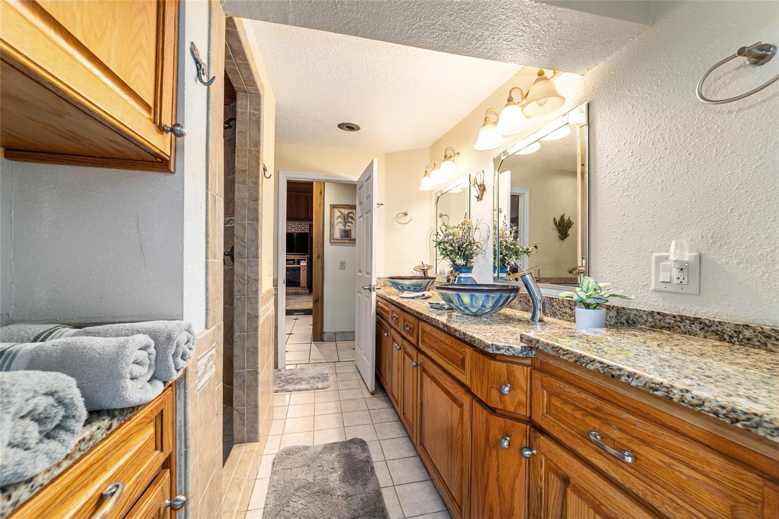 Image 36 of 72 For 11144 190th Avenue