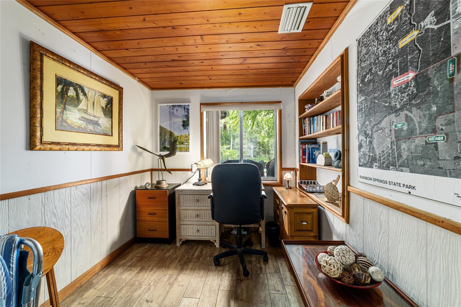 Image 41 of 72 For 11144 190th Avenue