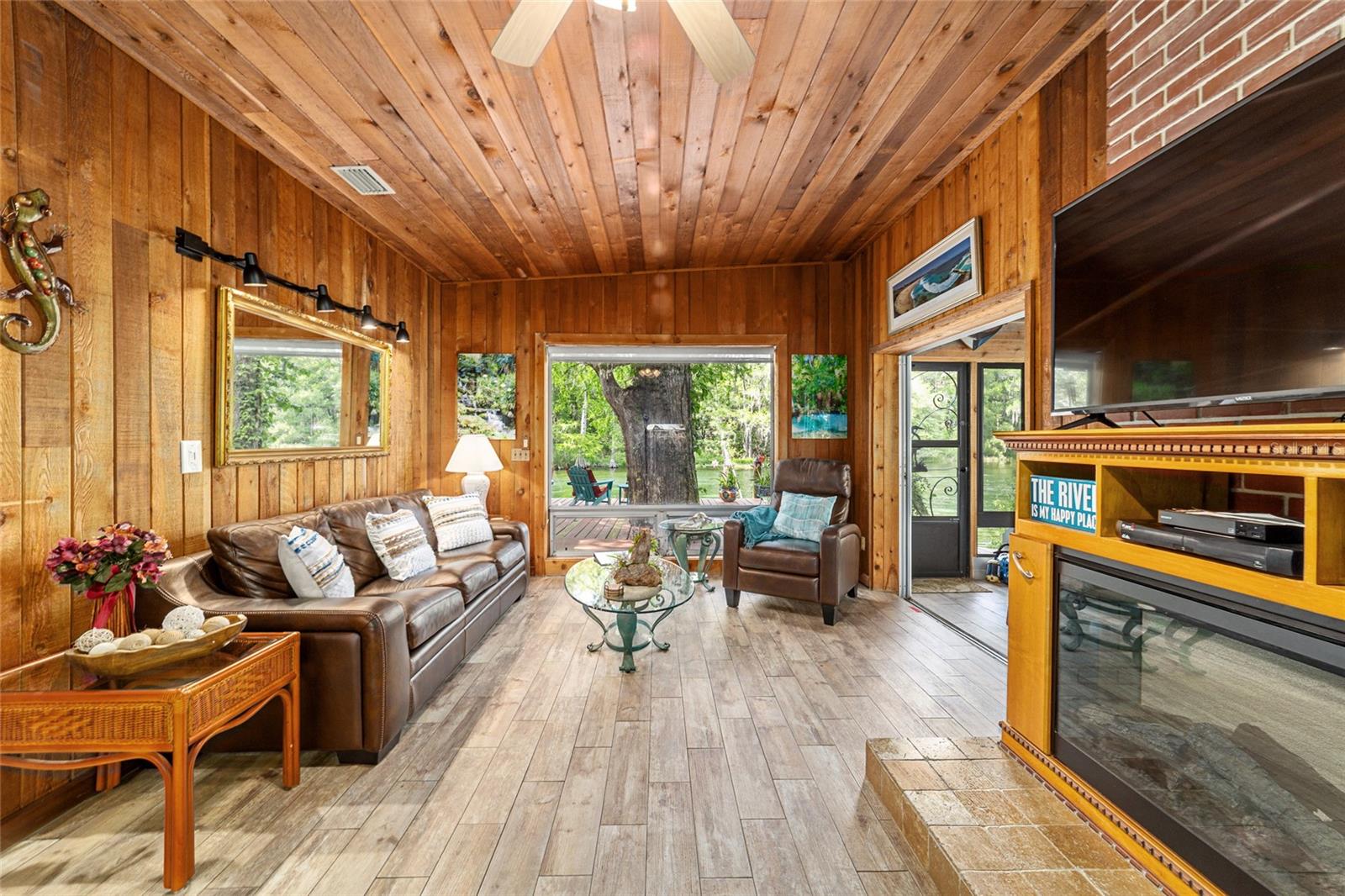 Image 42 of 72 For 11144 190th Avenue