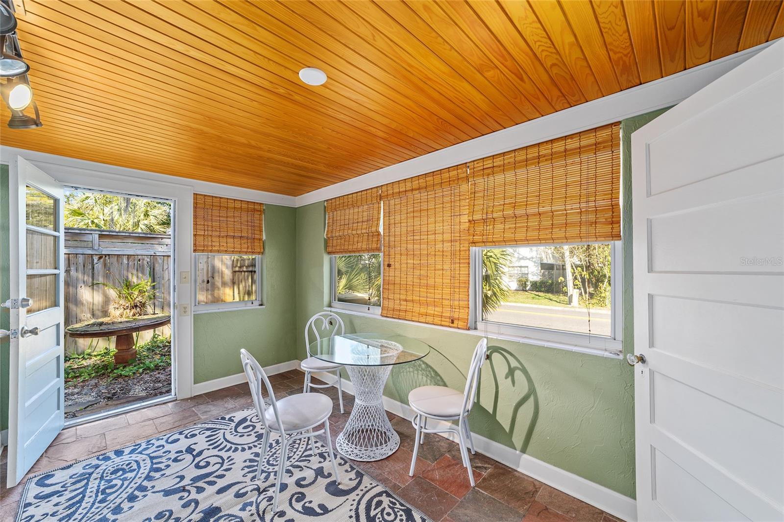 Image 22 of 41 For 114 11th Avenue