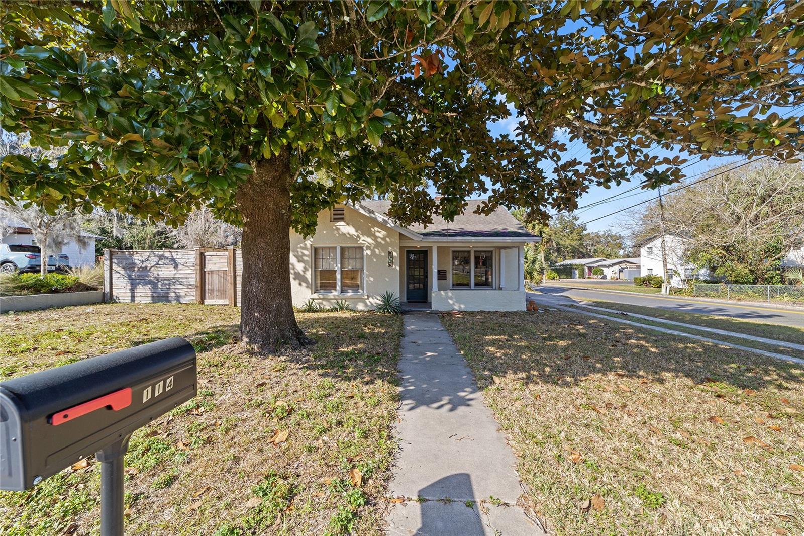 Image 4 of 41 For 114 11th Avenue