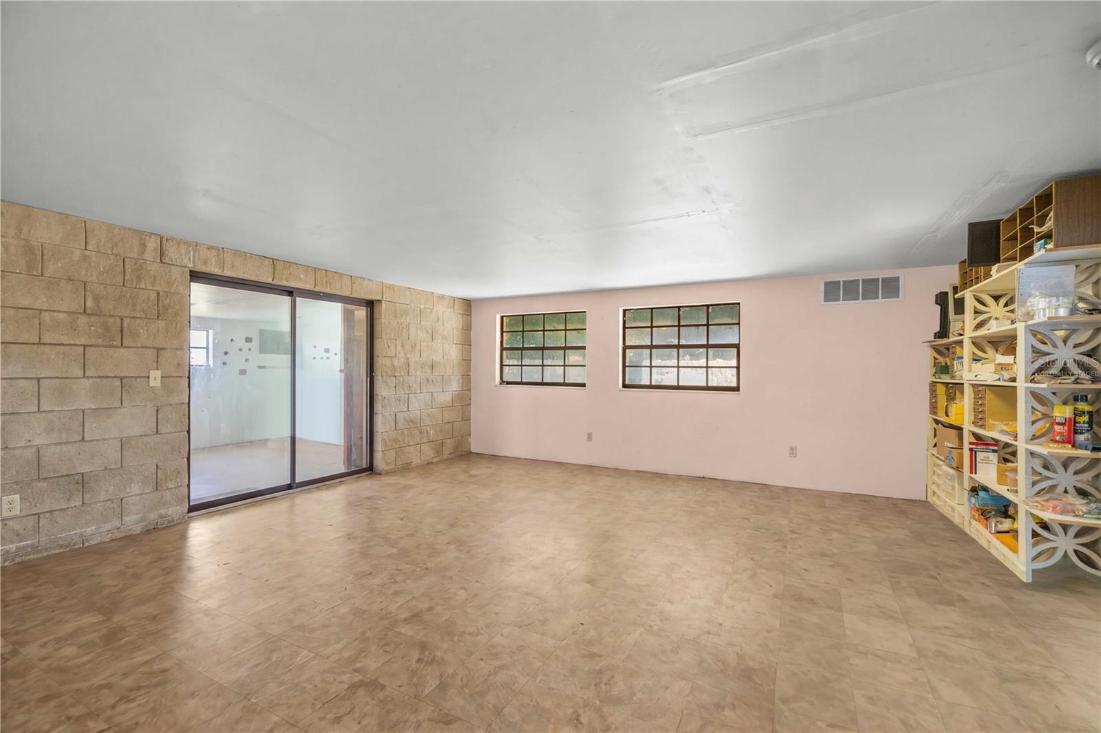 Image 22 of 32 For 4315 10th Place