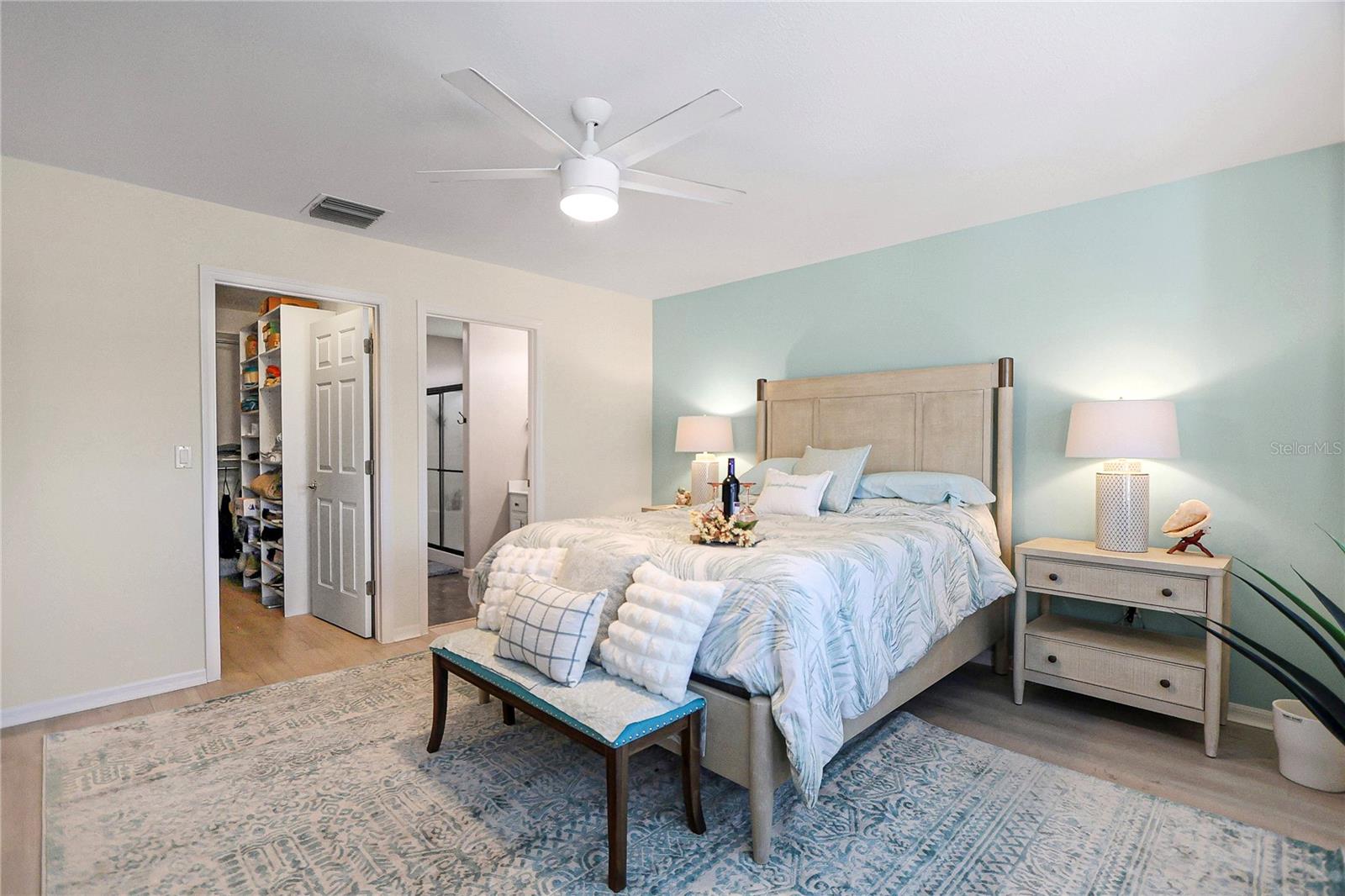 Image 10 of 29 For 13864 85th Court