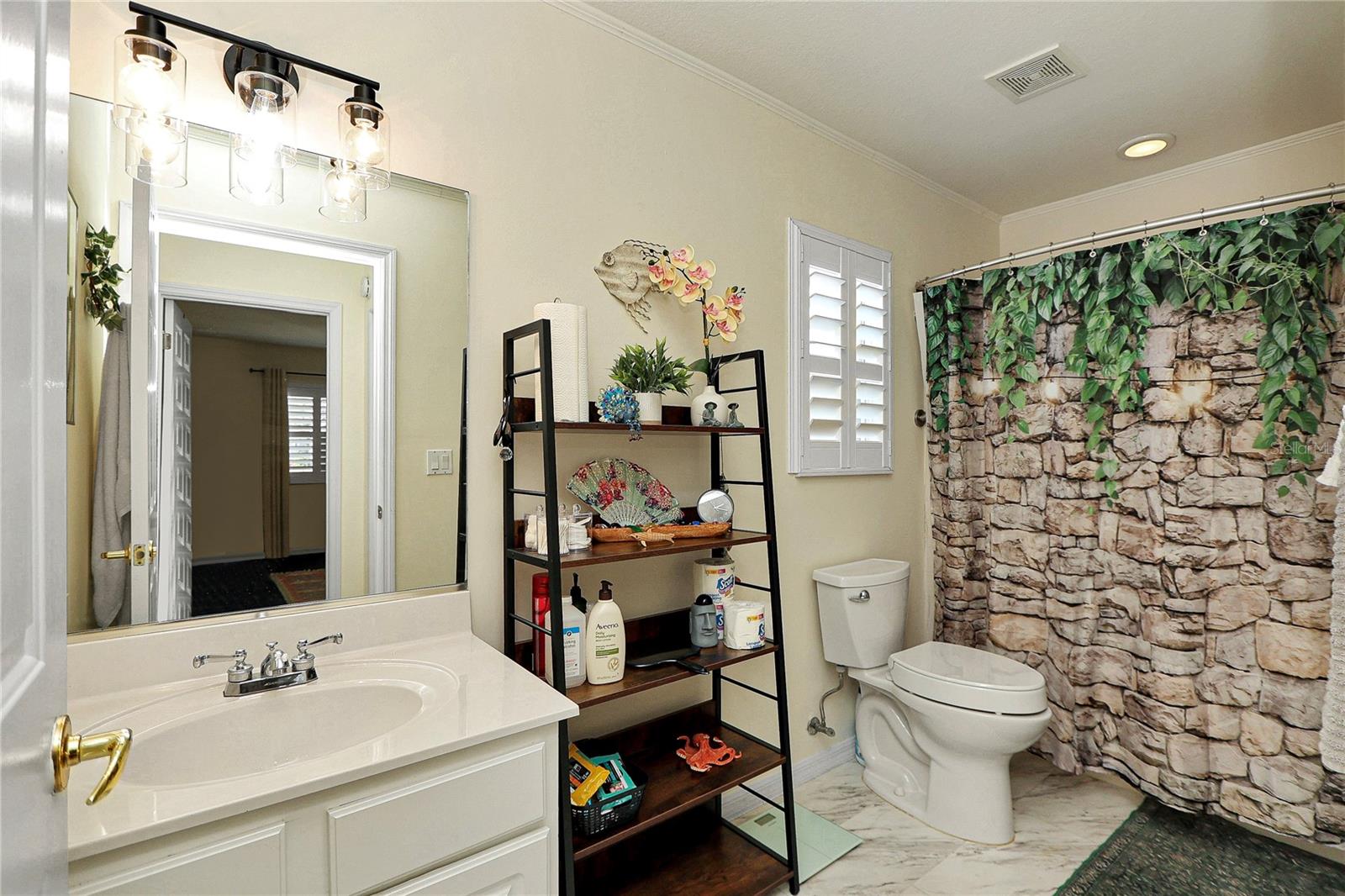 Image 16 of 29 For 13864 85th Court