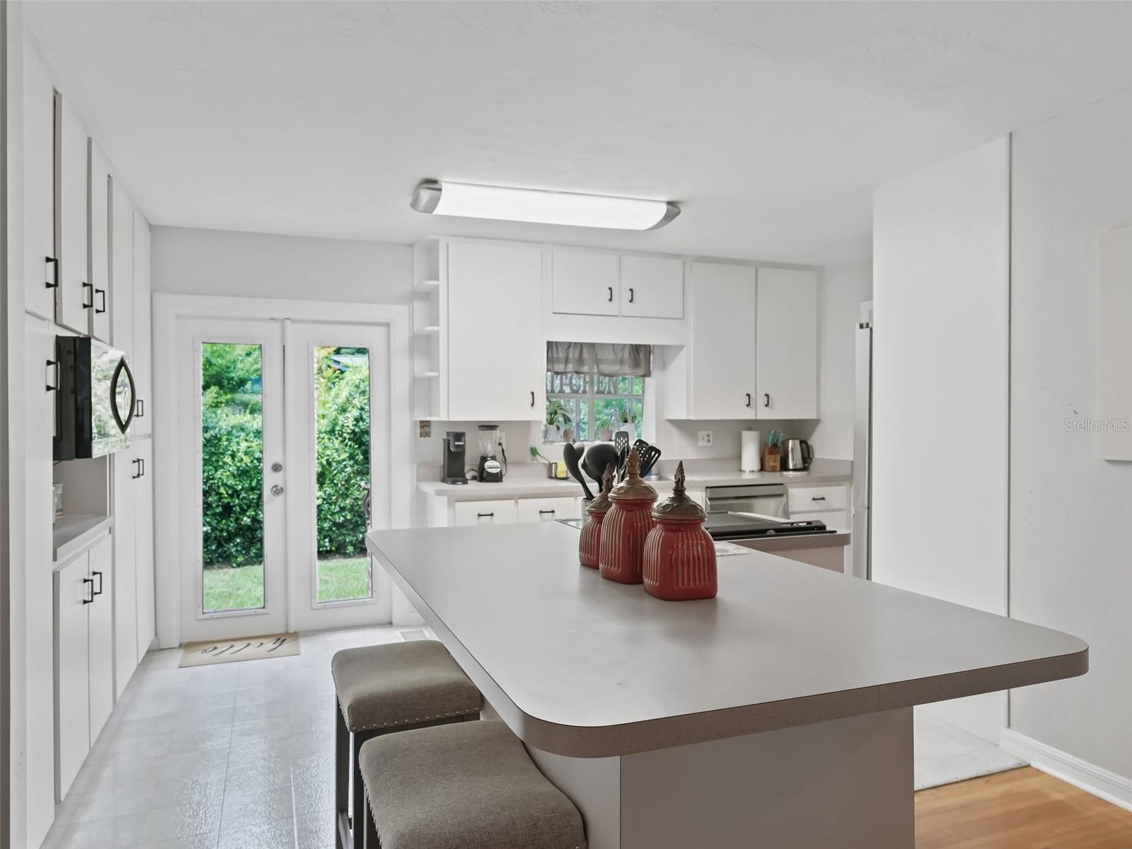 Image 11 of 37 For 1520 12th Street