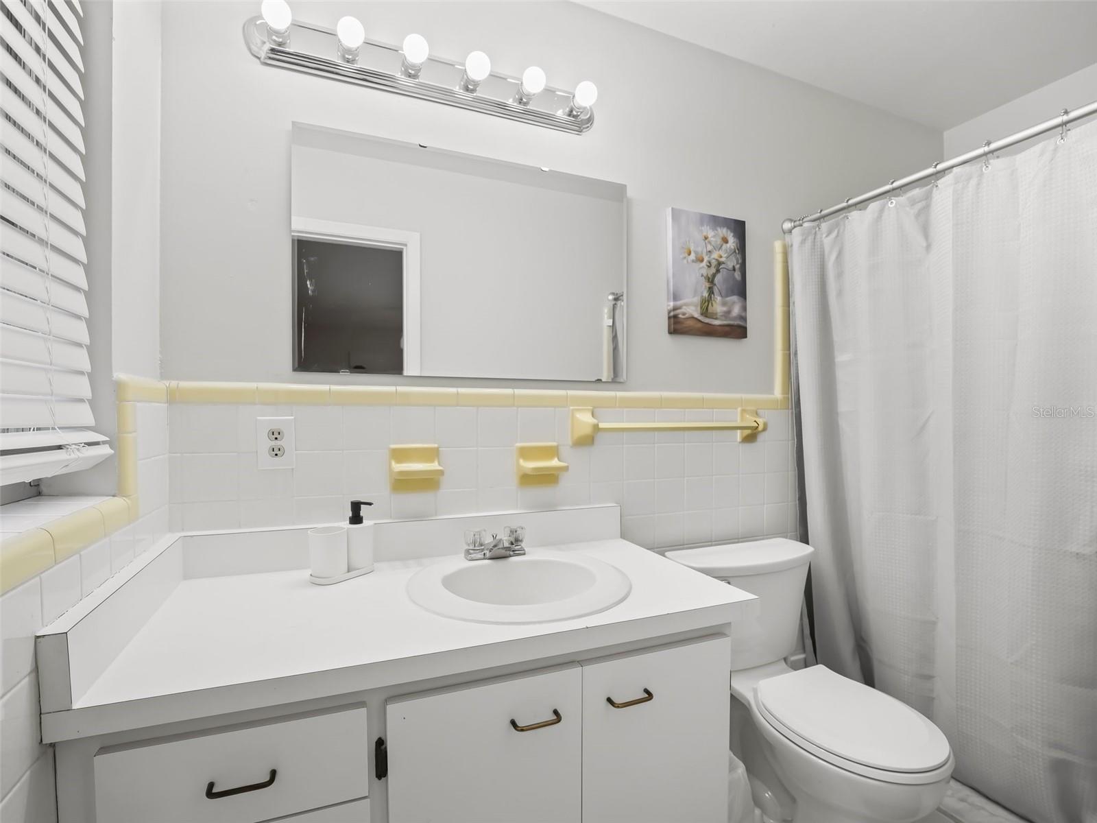 Image 19 of 37 For 1520 12th Street