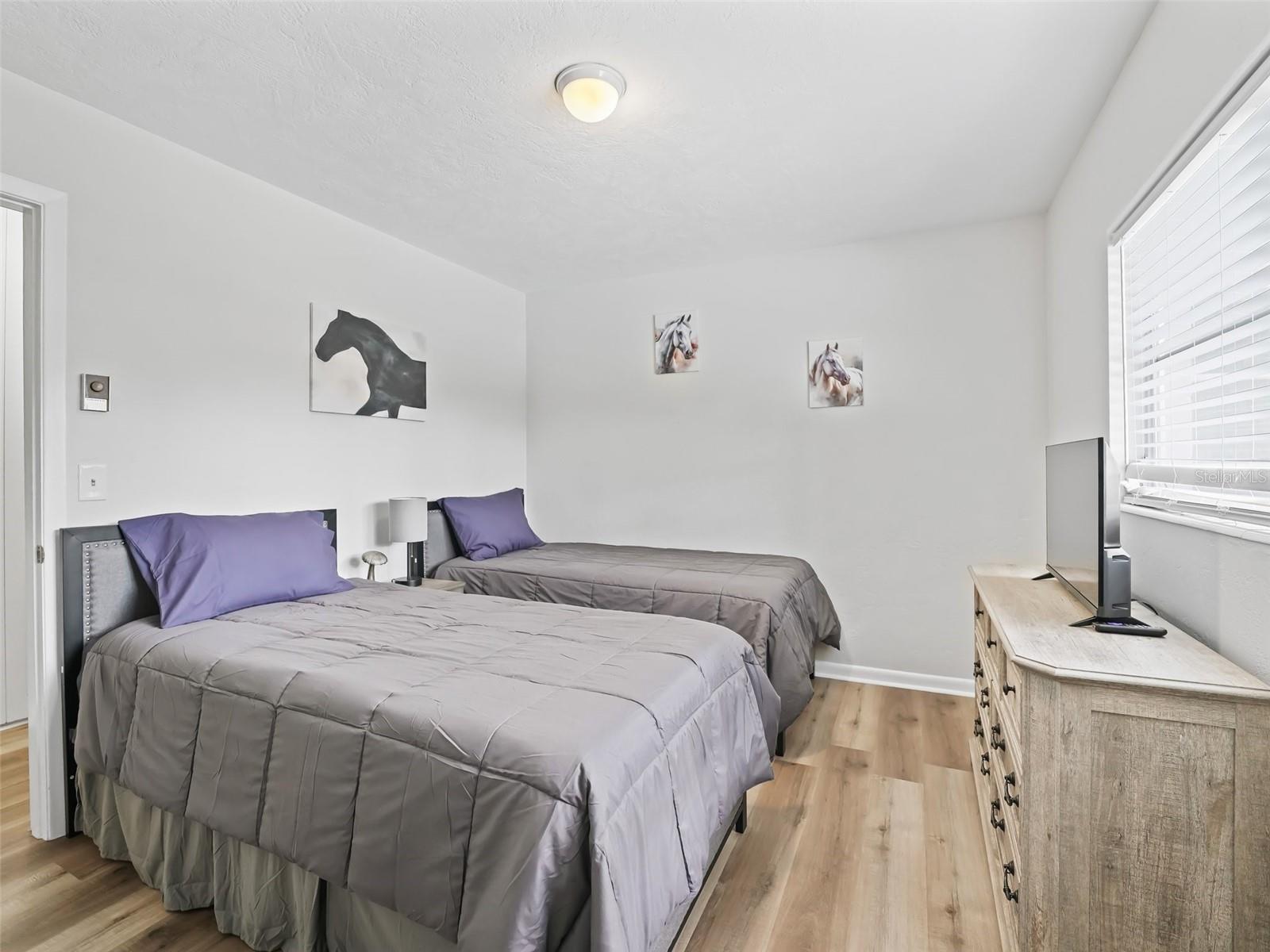 Image 21 of 37 For 1520 12th Street