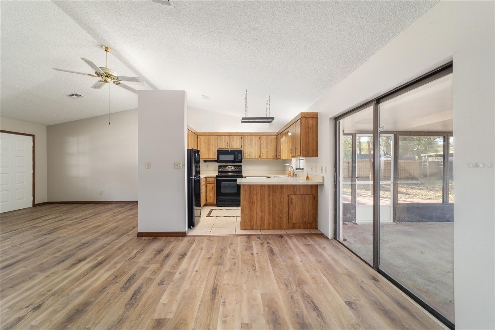 Image 19 of 58 For 3345 43rd Place