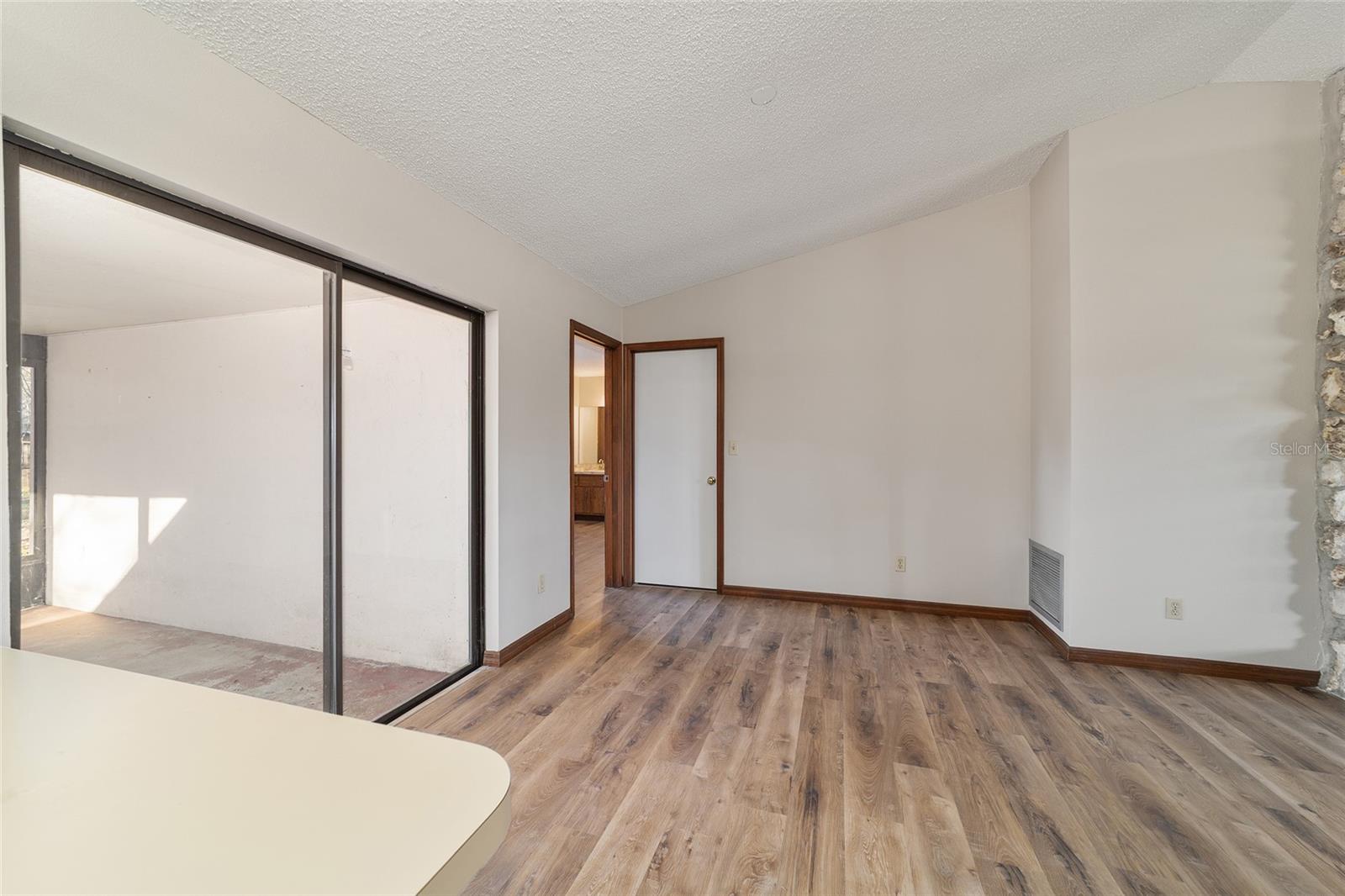 Image 22 of 58 For 3345 43rd Place