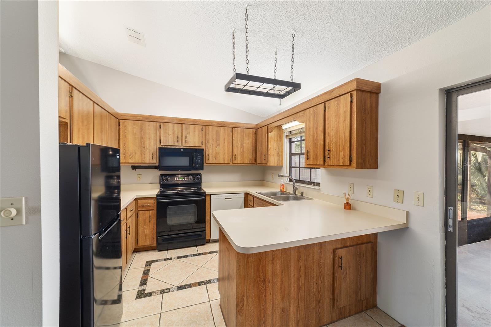 Image 23 of 58 For 3345 43rd Place