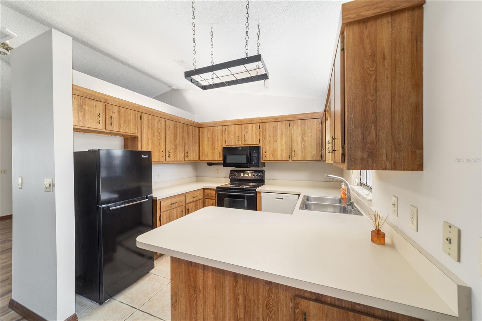 Image 24 of 58 For 3345 43rd Place