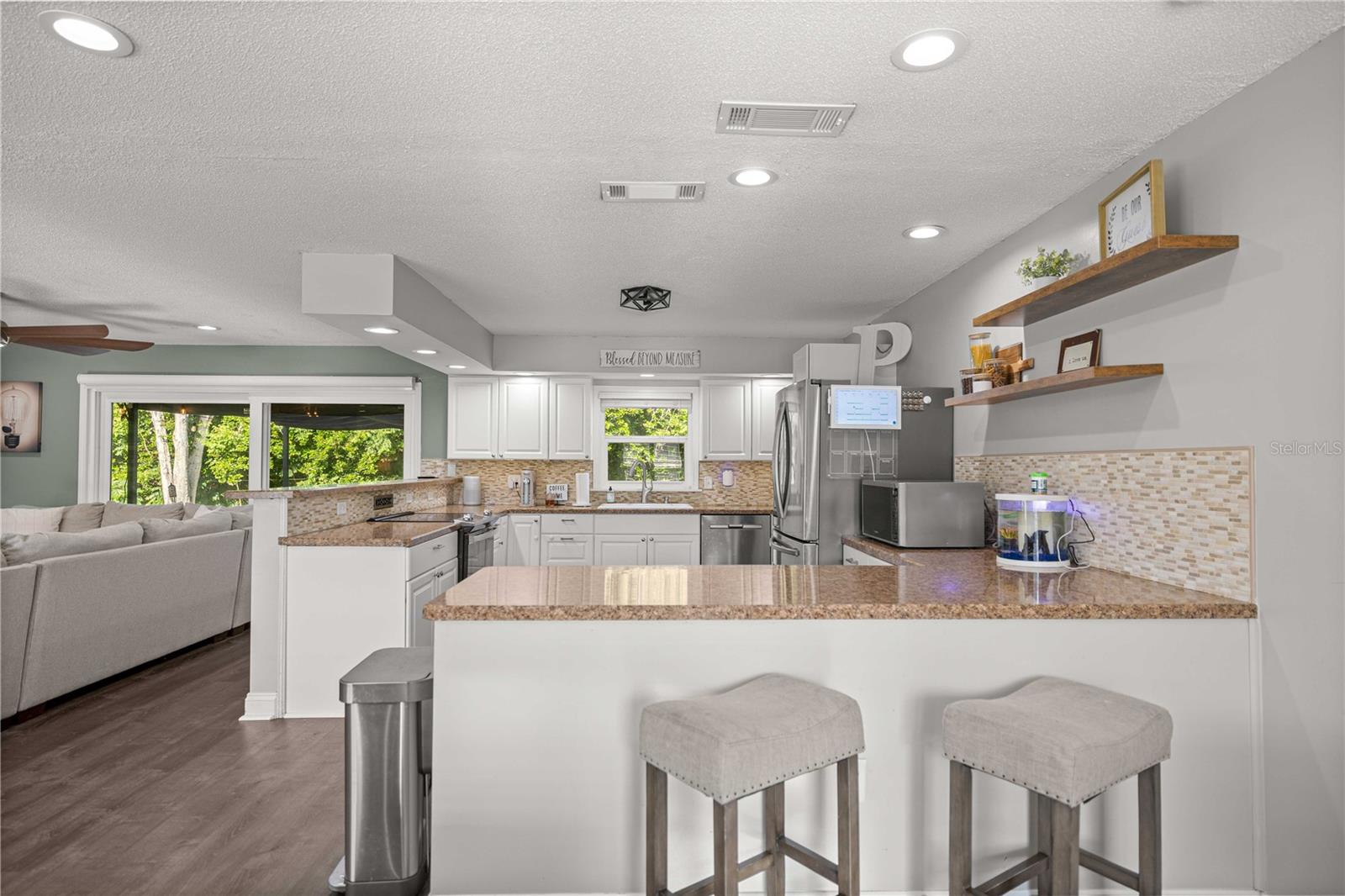 Image 12 of 30 For 1205 48th Avenue Road