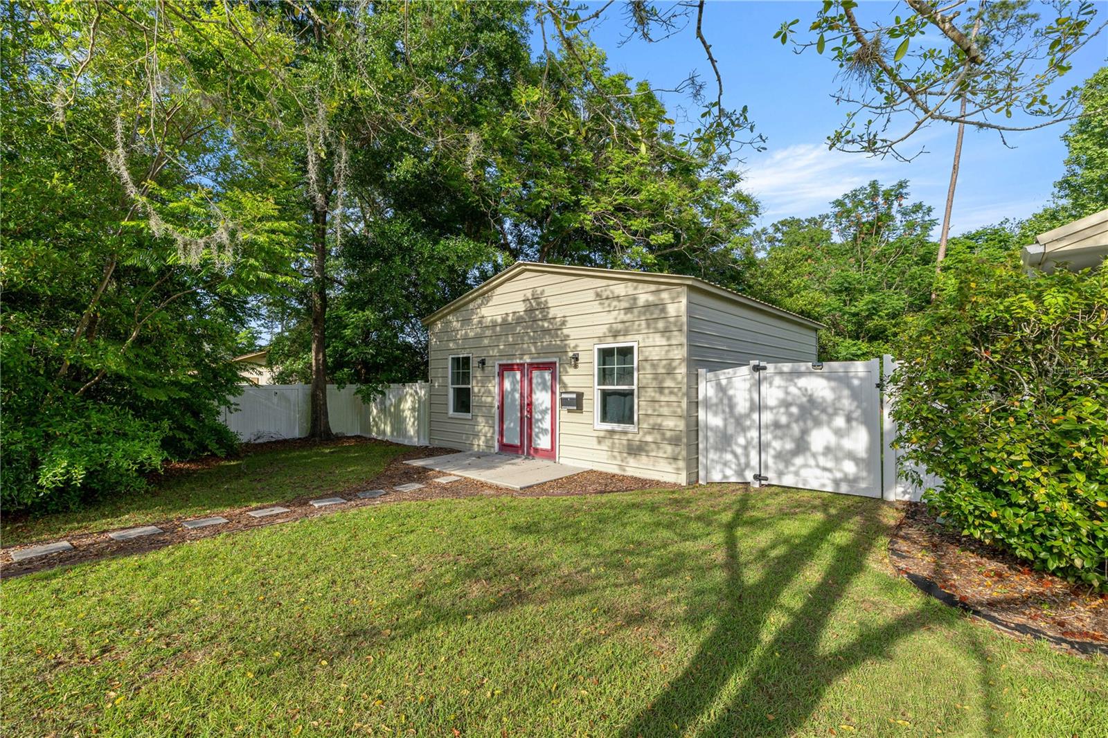 Image 22 of 30 For 1205 48th Avenue Road