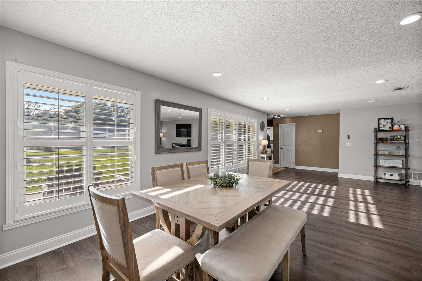 Image 9 of 30 For 1205 48th Avenue Road