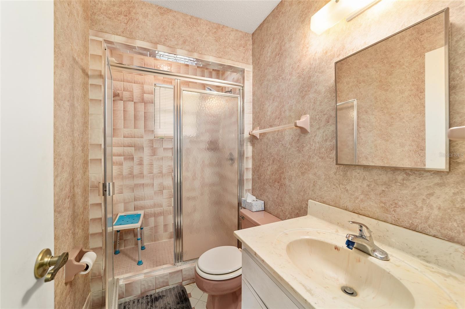 Image 13 of 76 For 2701 36th Street