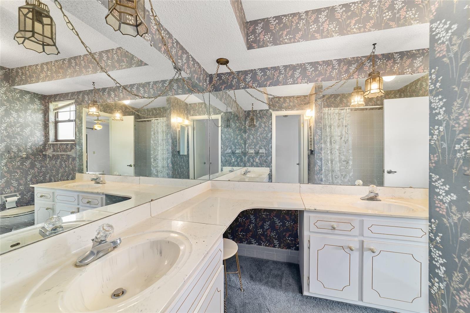 Image 17 of 76 For 2701 36th Street