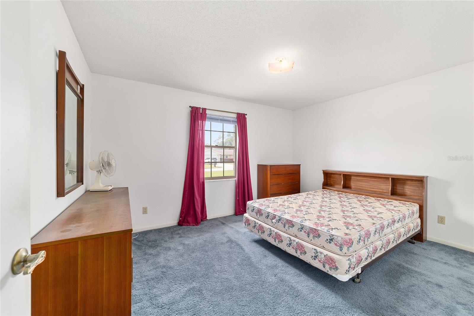 Image 21 of 76 For 2701 36th Street