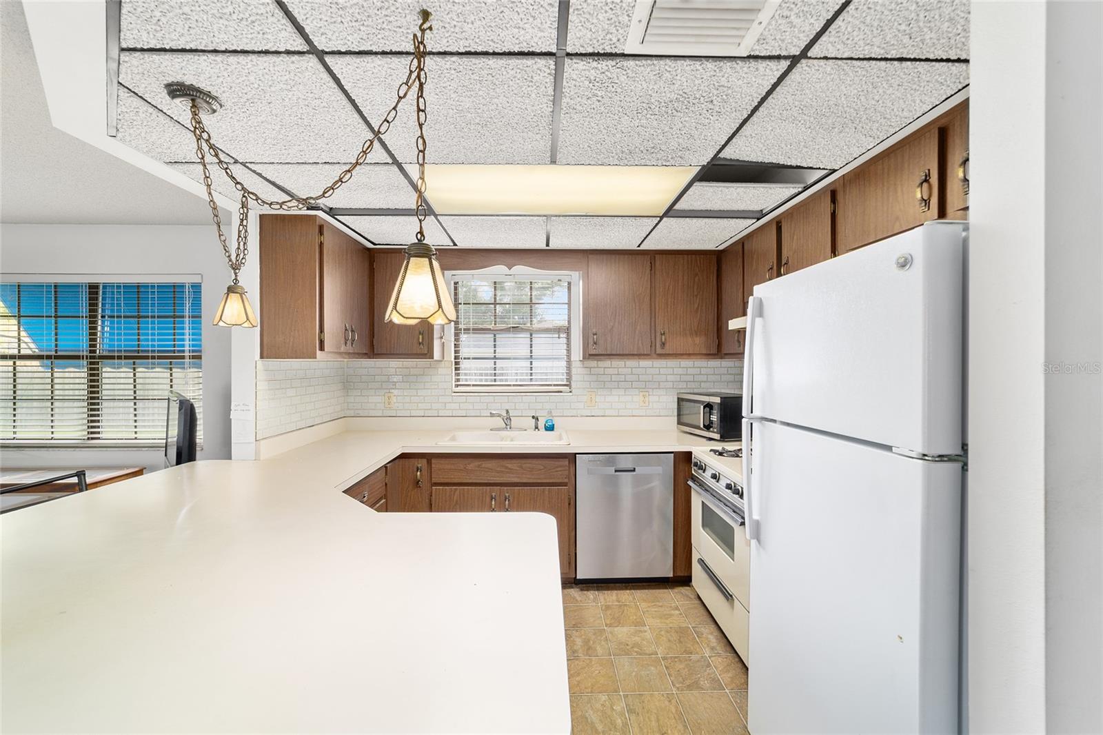 Image 40 of 76 For 2701 36th Street