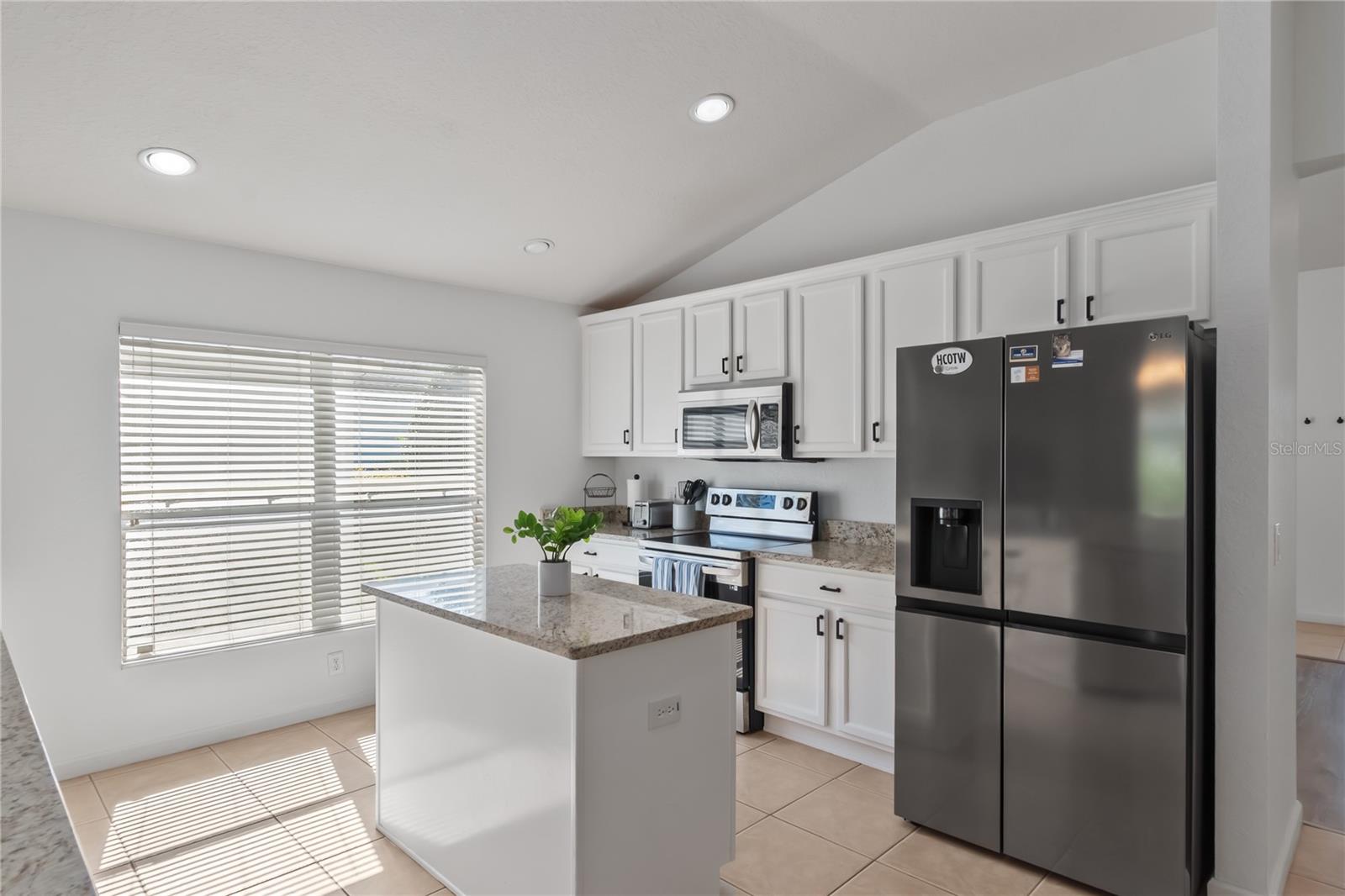 Image 12 of 50 For 4923 40th Lane