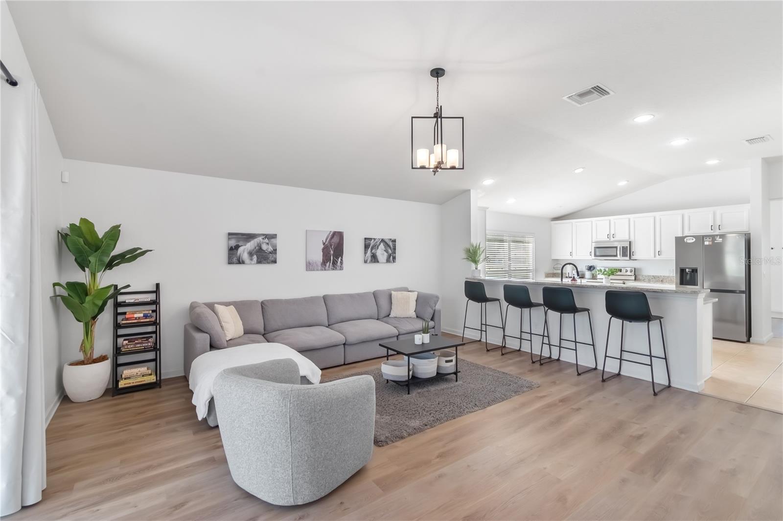 Image 16 of 50 For 4923 40th Lane