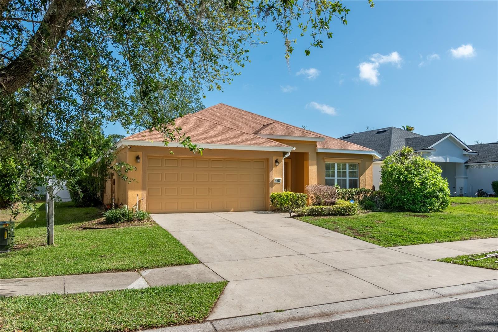 Image 3 of 50 For 4923 40th Lane