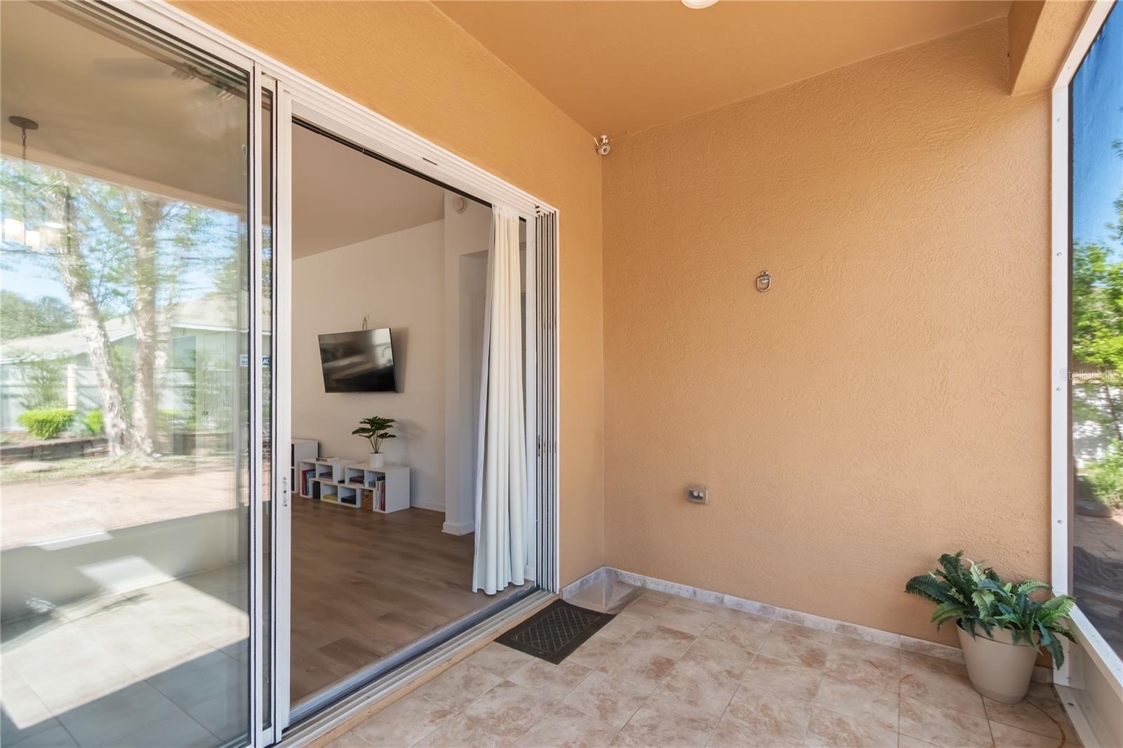 Image 32 of 50 For 4923 40th Lane