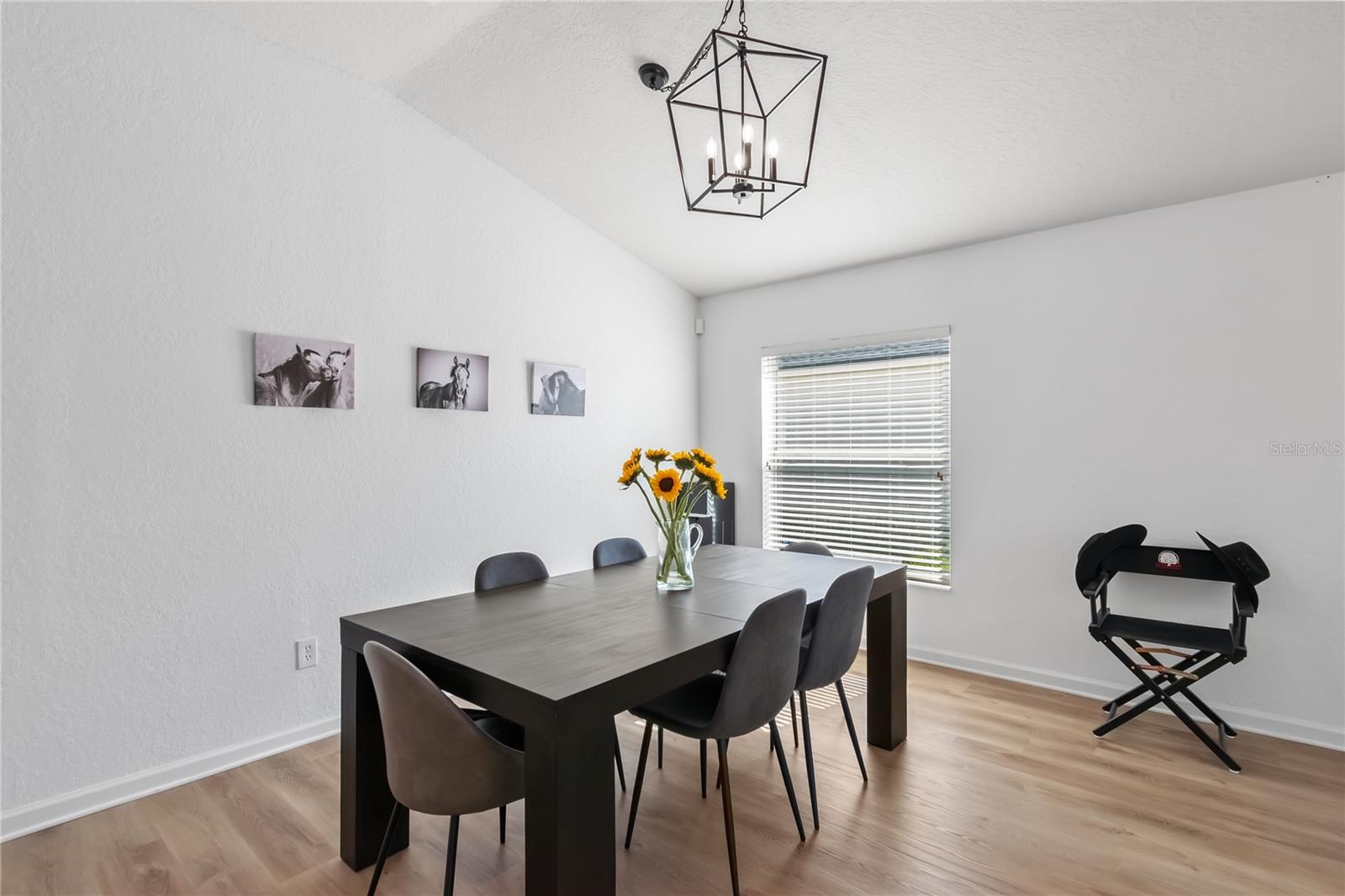 Image 9 of 50 For 4923 40th Lane