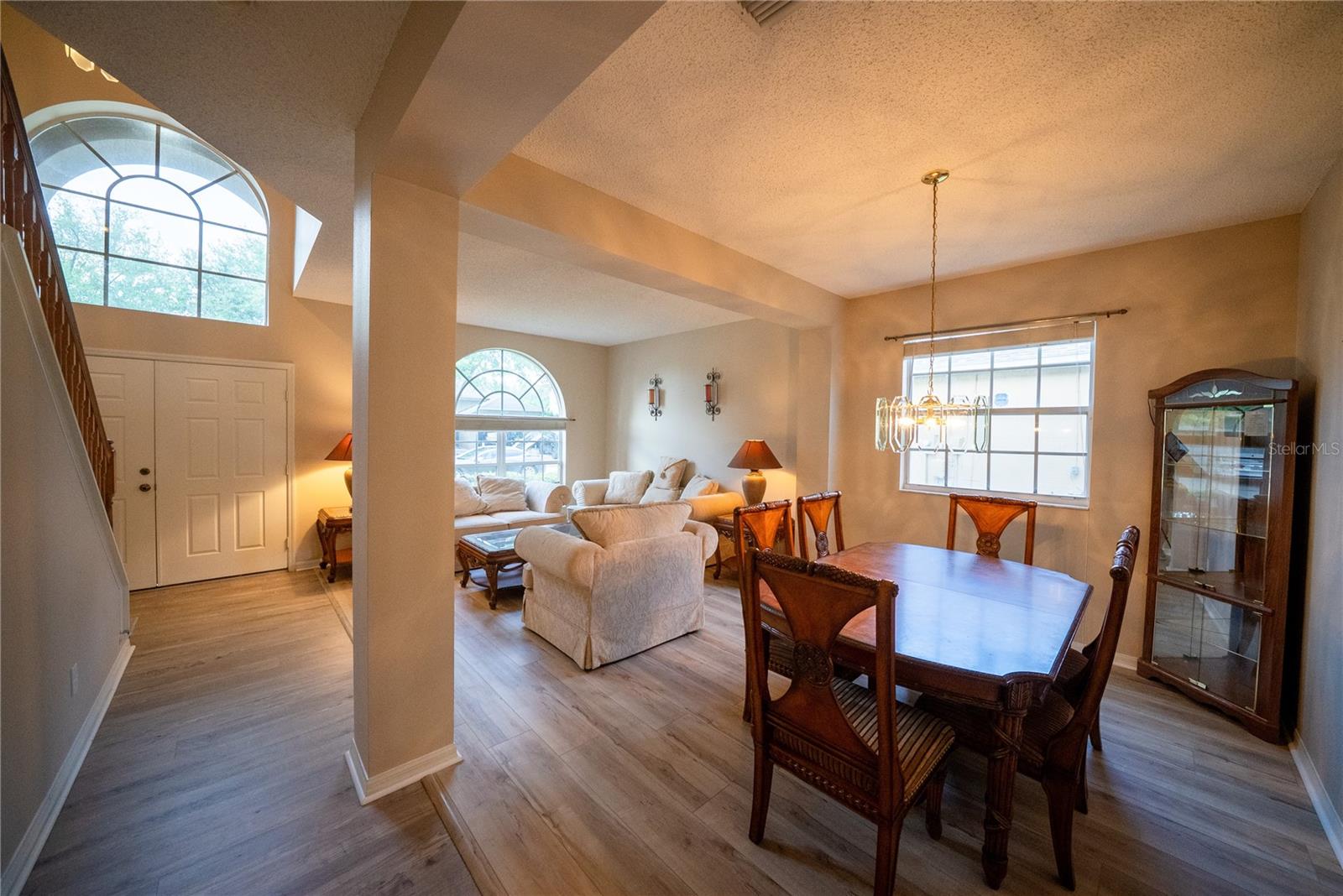 Image 10 of 67 For 10526 Beneva Drive