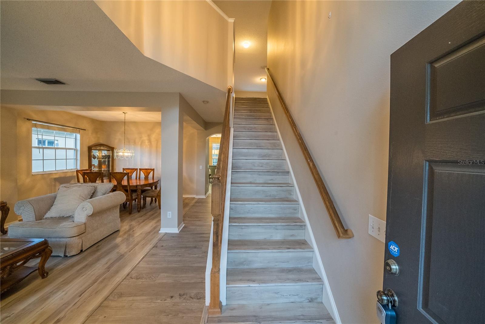 Image 32 of 67 For 10526 Beneva Drive