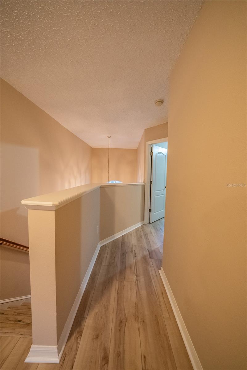 Image 43 of 67 For 10526 Beneva Drive