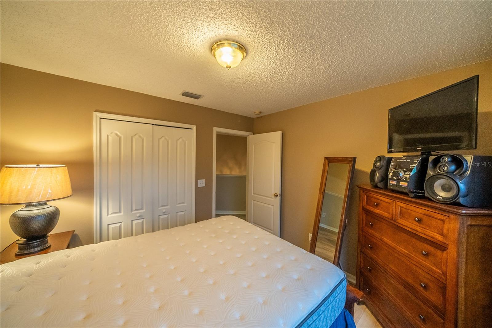 Image 46 of 67 For 10526 Beneva Drive