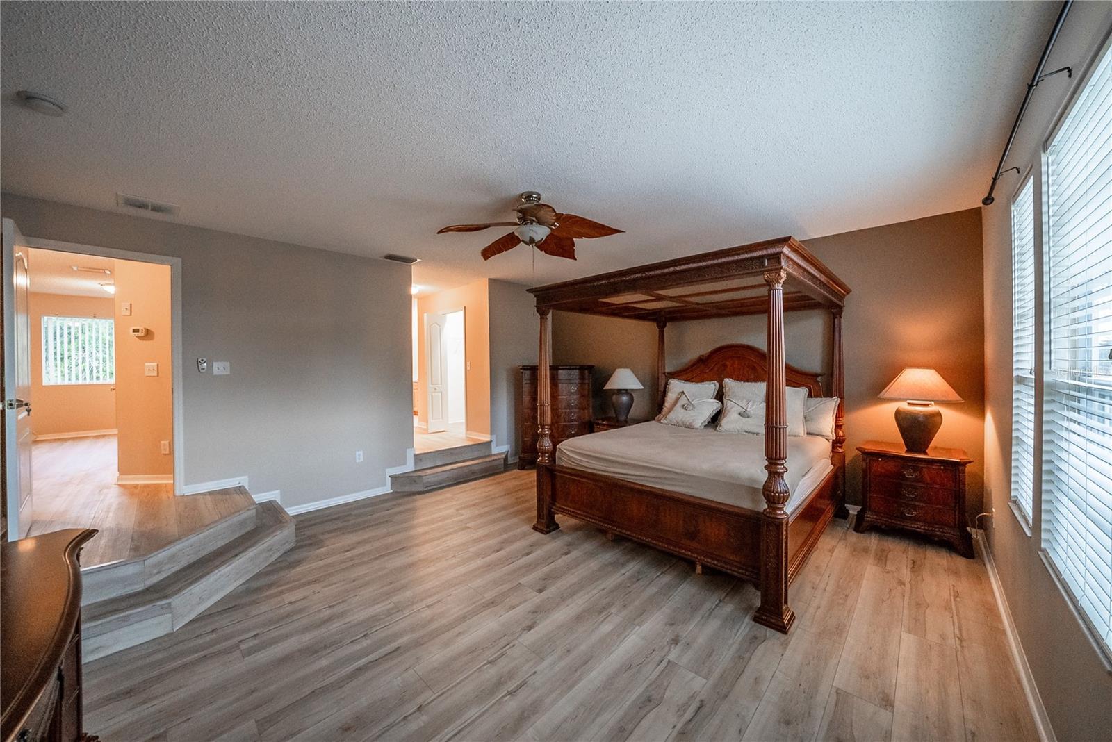 Image 53 of 67 For 10526 Beneva Drive