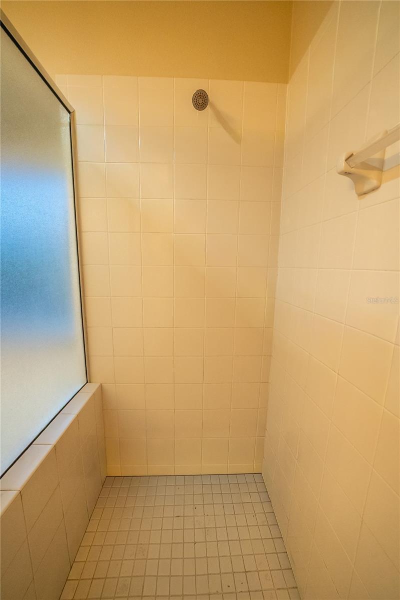 Image 60 of 67 For 10526 Beneva Drive