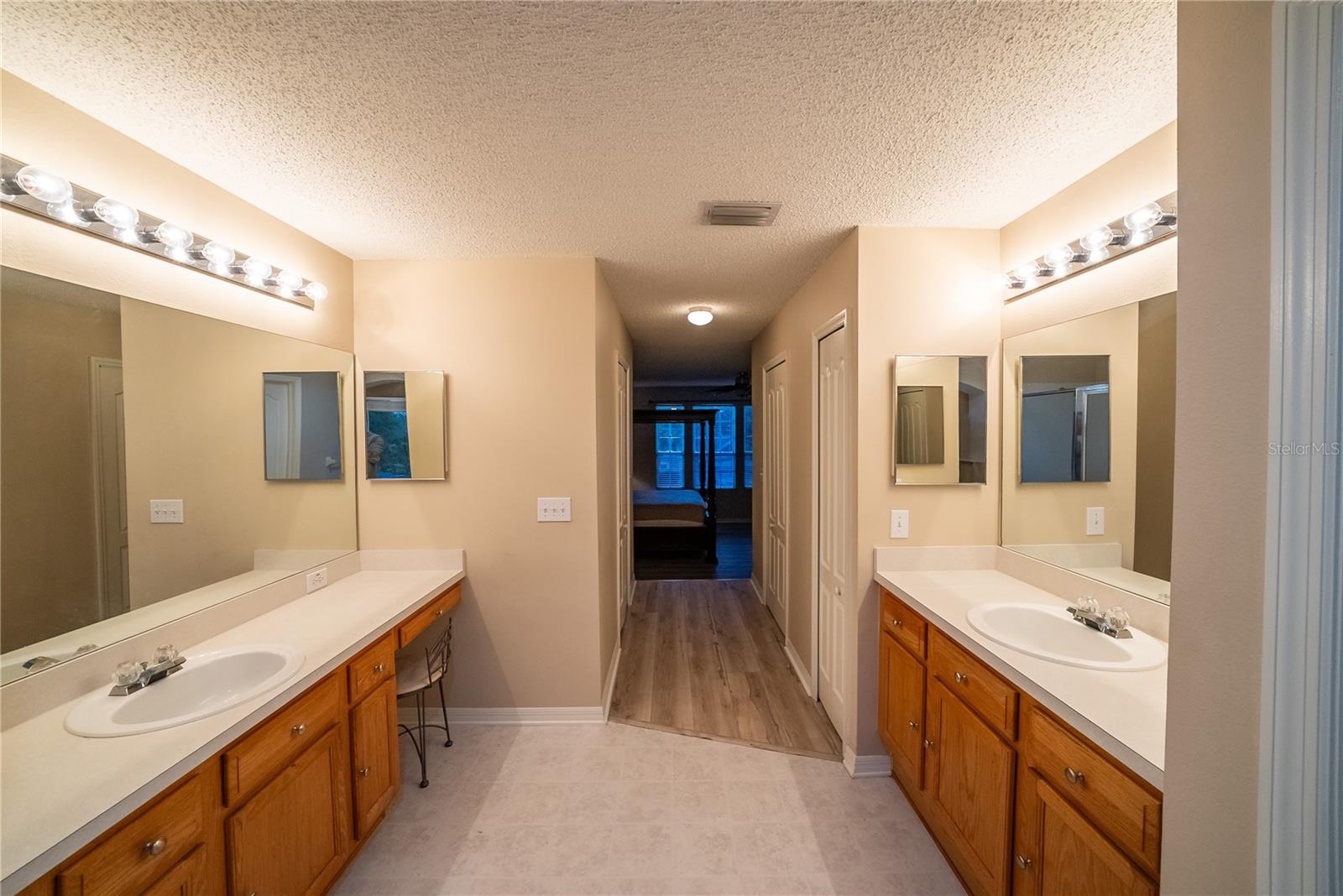 Image 61 of 67 For 10526 Beneva Drive