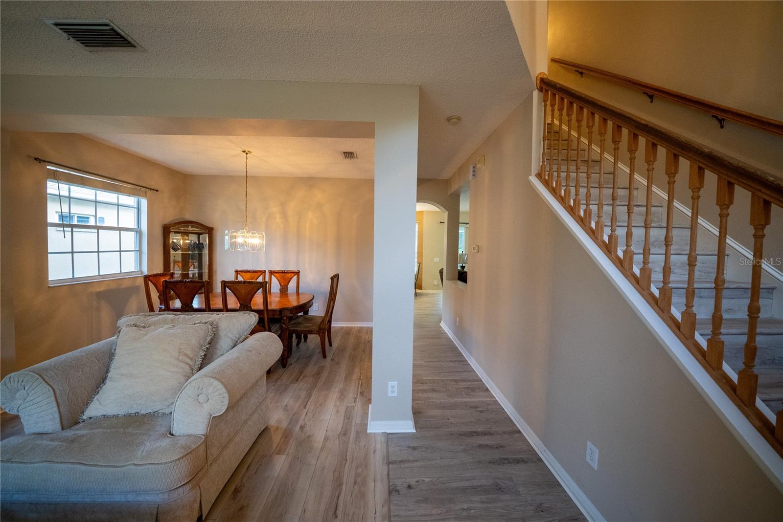 Image 7 of 67 For 10526 Beneva Drive