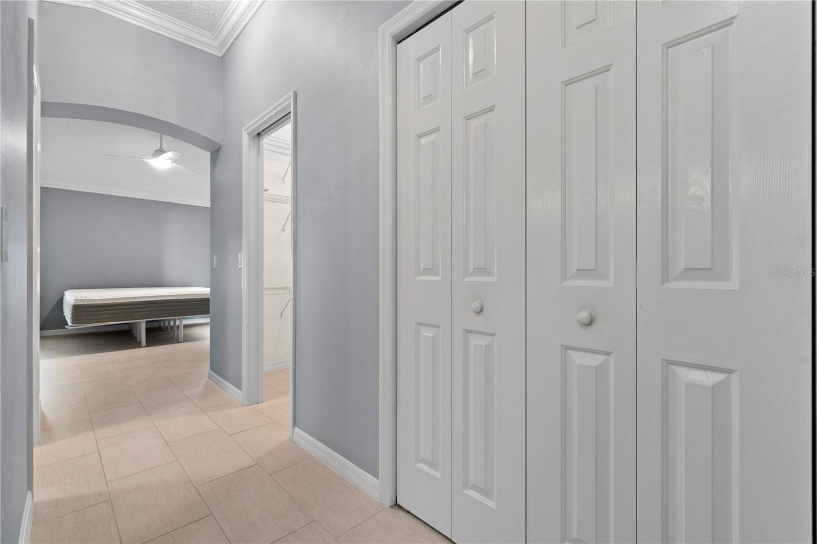 Image 23 of 45 For 589 Sherwood Street